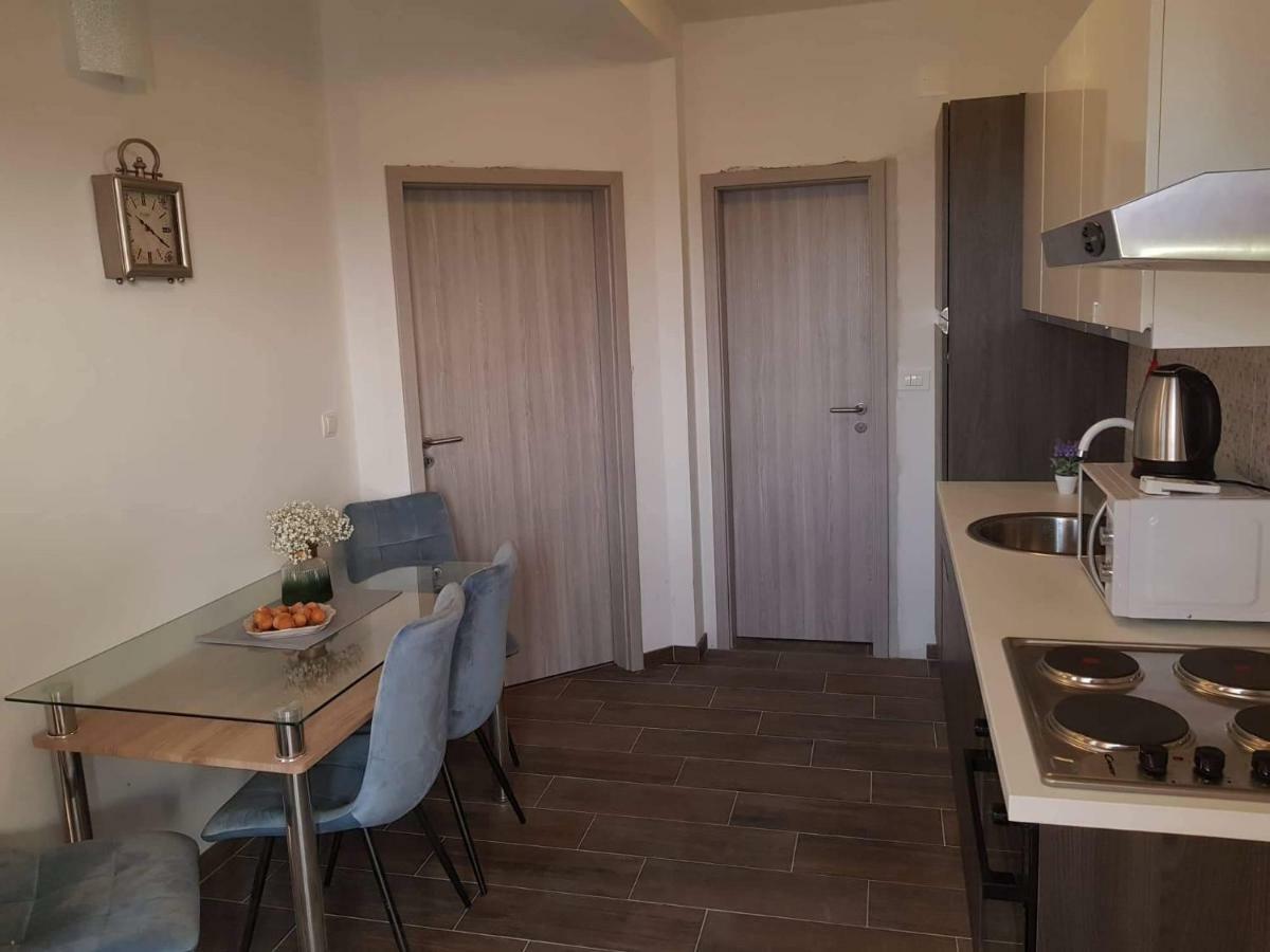 Apartmani Luce I Miho Nin Exteriér fotografie
